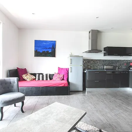 Parata Apartment *